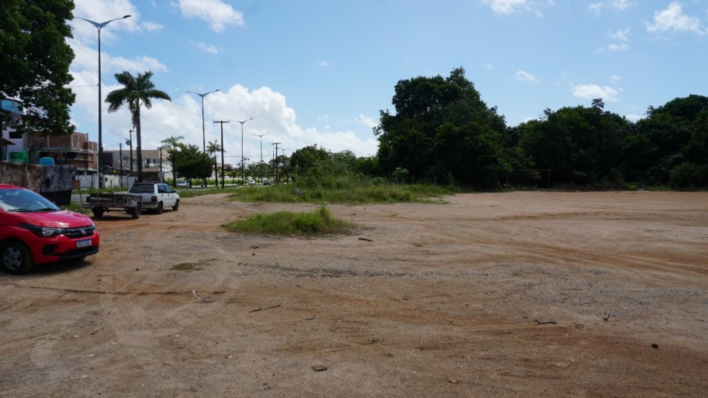 Vereador Coronel Sobreira apresenta requerimentos cobrando melhorias para o bairro Portal do Sol