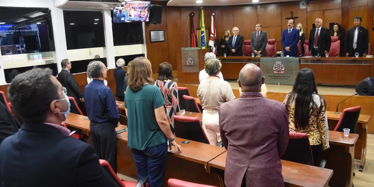 Sessão na Câmara marca 138 anos da Primeira Igreja Presbiteriana de JP