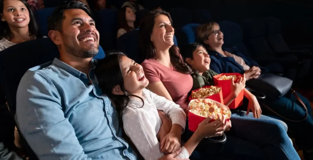 Cinemas da Capital devem oferecer sessões adaptadas para crianças com transtornos do espectro autista