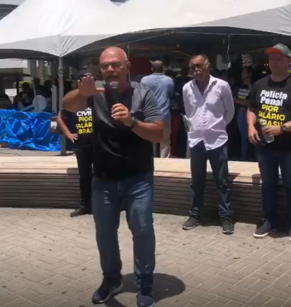Coronel Sobreira destaca reivindicação salarial durante assembleia das forças de segurança na Paraíba